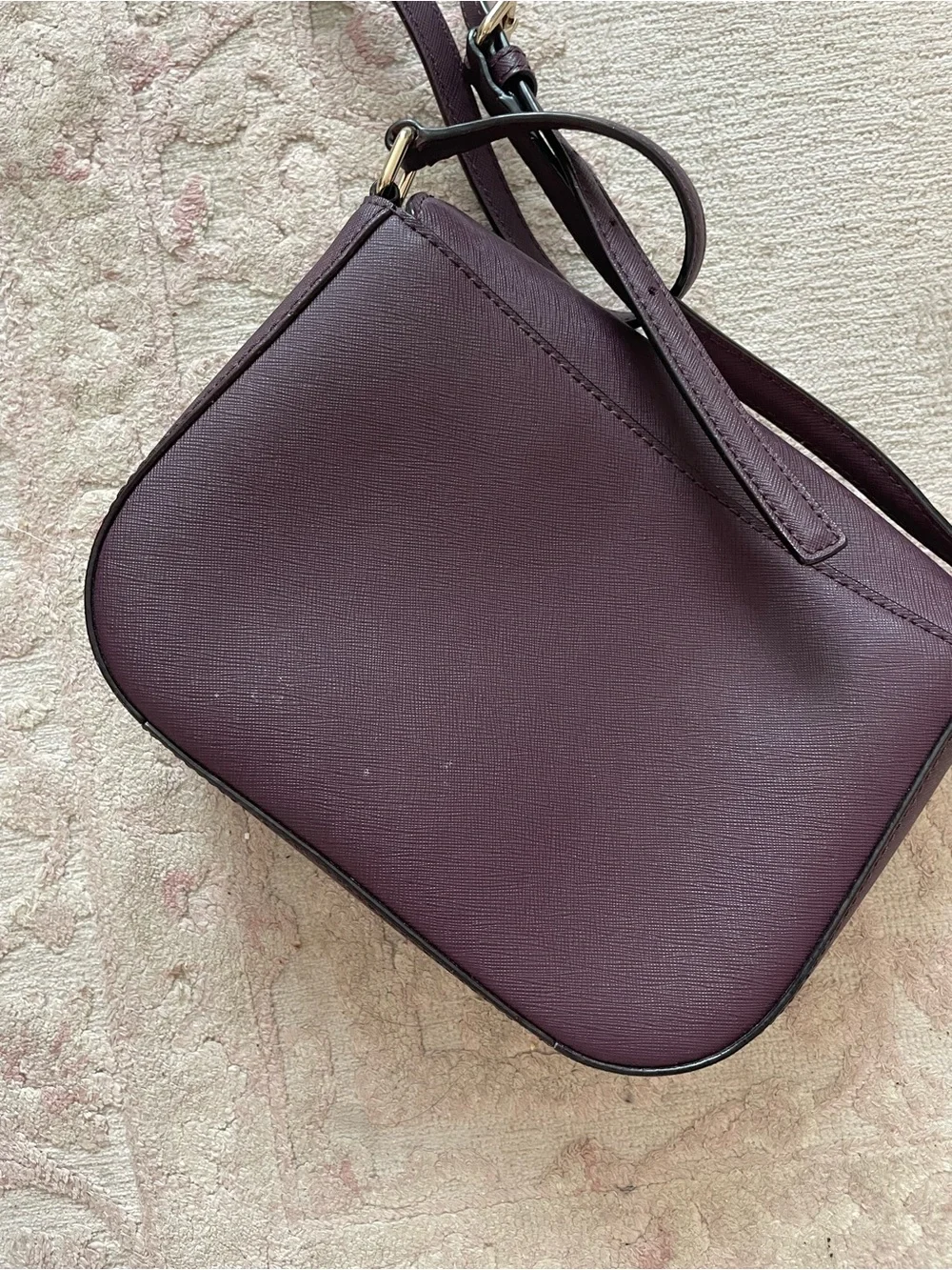 kate spade Laurel Lane Carson plum leather crossbody with gold hardware